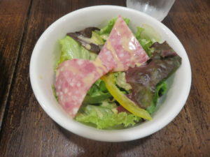 パーコー湯麺(白い味玉)@広東麺 チャーリー：サラダ