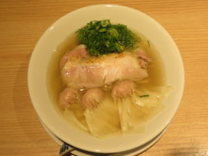 ワンタン鶏中華そば（塩・細麺・並盛）@中華そば 龍の製麺所：ビジュアル：トップ