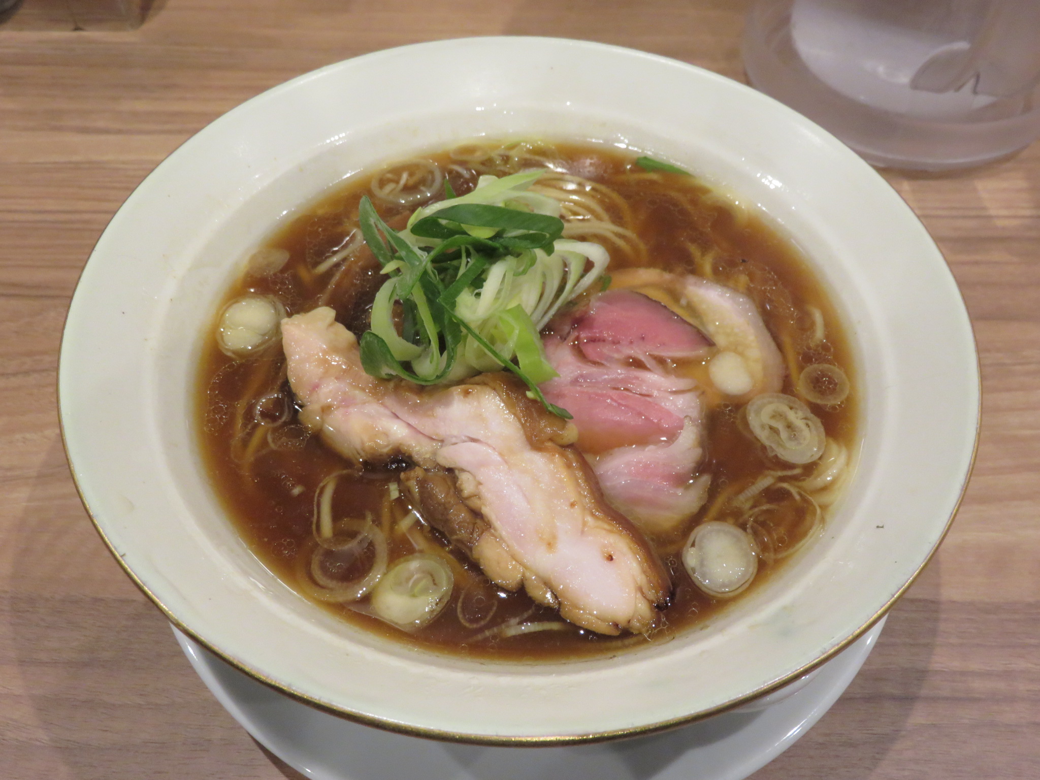 醤油 麺処 ほん田 秋葉原本店 秋葉原駅 というわけでメンラーです