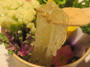 ブーケ（しお味・グラスヌードル）@マイラーメン グラスヌードルショップ（渋谷駅）麺