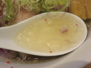 塩らぁ麺～ポルチーニ香る～@らぁ麺 半七（鶴ヶ峰駅）スープ