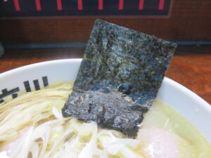 辛痛麺（モモ）@元祖一条流がんこラーメン たま館分店（立川駅）具：海苔