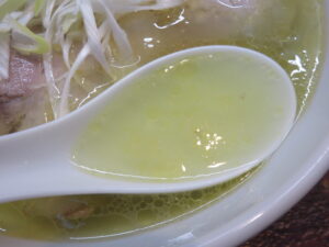 辛痛麺（モモ）@元祖一条流がんこラーメン たま館分店（立川駅）スープ