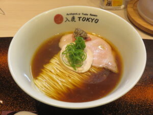 ポルチーニ醤油らぁ麺@入鹿TOKYO（六本木駅）ビジュアル
