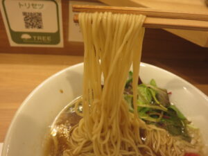 醤油Ramen@TREE Natural Ramen Tokyo（新宿三丁目駅）麺
