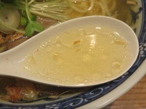 黄金の塩@東京ラーメンショーselection 極み麺 彩色ラーメン きんせい（池袋駅）スープ