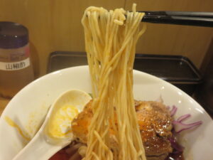 濃厚たんたんらぁ麺@らぁ麺 THE FACTORY（立川北駅）麺