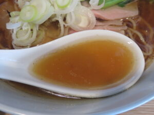 中華蕎麦（醤油）@中華蕎麦 晴天（池上駅）スープ