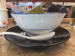 しおそば@麺や食堂 相模原店(橋本駅)ビジュアル:サイド