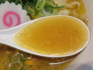 金の鶏中華@東京ラーメンショーselection 極み麺 新旬屋（池袋駅）スープ