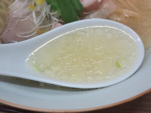 塩蕎麦@中華蕎麦 仁香（神保町駅）スープ