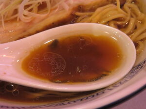 醤油ラーメン@NOT ONLY TOKYO（本駒込駅）スープ