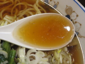 ラーメン@えーちゃん食堂（目黒駅）スープ
