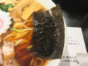 新潟生姜醤油拉麺@拉麺 生姜と肉（平井駅）具：海苔