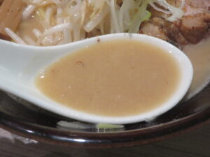 味噌ラーメン@味噌麺処 にそう（関内駅）スープ