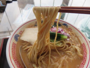 濃厚海老ソバ@ラーメン ウミノイロ（勝どき駅）麺