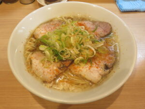 背脂醤油ラーメン@朝ラーメン専門店 あさとみつ（下赤塚駅）ビジュアル