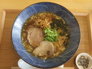 醤油らーめん（細麺）@大和田らーめん（新座駅）ビジュアル：トップ