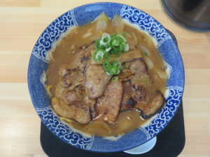 秩父豚味噌ラーメン@トリコ食堂（大野原駅）ビジュアル：トップ