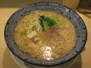 こってり醤油らぁ麺@らぁ麺 よね良（馬込駅）ビジュアル