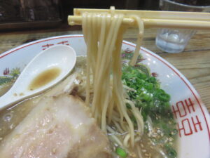 大分佐伯ラーメン@極み麺 selection 白龍（池袋駅）麺