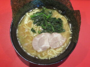 ラーメン（醤油）@横浜家系ラーメン 大将家（神奈川県伊勢原市）ビジュアル：トップ