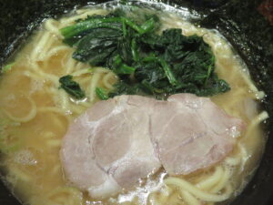 ラーメン（醤油）@横浜家系ラーメン 大将家（神奈川県伊勢原市）具