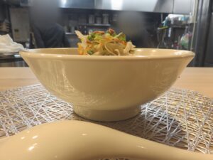 担々麺@中国菜 はつがい 麻婆豆腐店（志木駅）ビジュアル：サイド