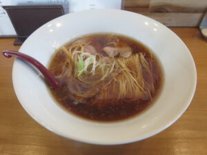 醤油らぁ麺@らぁ麺 行田屋（武州荒木駅）ビジュアル