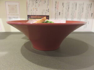オマール海老SOBA サービス盛り@東京海老トマト 四ッ谷（四谷三丁目駅）ビジュアル：サイド