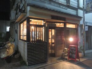 ハウス系トンコツしょうゆ@ミッドナイトトンコツねいろ家（荻窪駅）外観