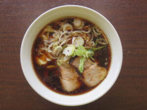 醤油らーめん@自家製麺 らーめん 木陰（物井駅）ビジュアル：トップ