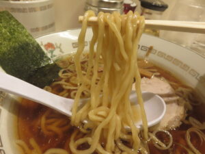 中華そば@荻窪中華そば 春木屋 恵比寿店（恵比寿駅）麺