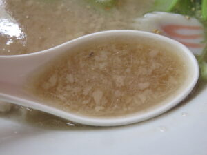 豚骨ラーメン@麺や 誠（鎌ヶ谷大仏駅）スープ