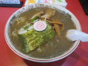 濃厚煮干しラーメン（ニューワールド）@中華そば 亀屋（直江津駅）ビジュアル