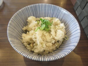 塩ワンタン麺@らぁ麺 麦一粒（信濃松川駅）茗荷と鳴門わかめの炊き込みご飯