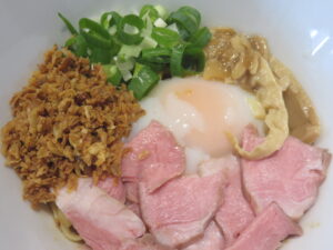 まぜそば（150g）@まぜらー くらうん（見沼代親水公園駅）具