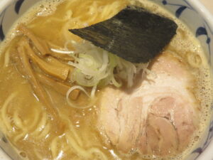 中華そば@自家製麺の店 MOJO HAND（東京都西多摩郡）具