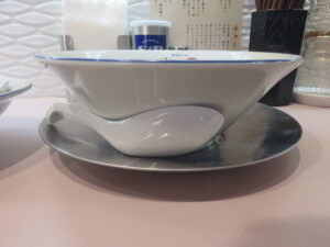 ラーメン@新潟ラーメン なみ福 浅草店（浅草駅）ビジュアル：サイド