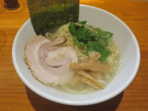 真鯛豚骨中華蕎麦（並）@真鯛豚骨中華蕎麦 一潮（東長崎駅）ビジュアル