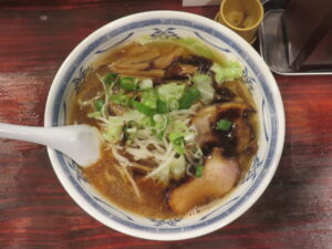 正油ラーメン@麺魂 力組（飯田橋駅）ビジュアル：トップ