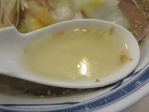 ピーマン油のひやし白醤油@ラーメン屋 藁しべ（高知駅）スープ