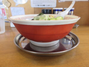 冷やしラーメン@酒田ラーメン 照月（酒田駅）ビジュアル：サイド