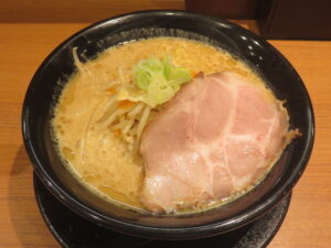 味噌らぁめん（白）@極み味噌らぁめん 味噌の頂（元住吉駅）ビジュアル