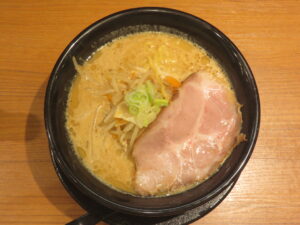 味噌らぁめん（白）@極み味噌らぁめん 味噌の頂（元住吉駅）ビジュアル：トップ