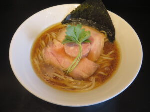 地鶏の生揚げ醤油そば@らぁ麺 飛鶏（味鋺駅）ビジュアル