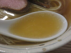 出汁そば 白醤油@麺亭 まきた（多治見駅）スープ