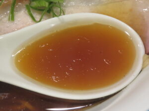 鰹醤油らぁめん@BONITO NOODLE RAIK（駒沢大学駅）スープ