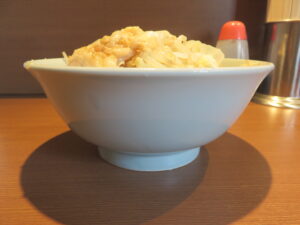 ラーメン@Ramen Base 046（横須賀中央駅）ビジュアル：サイド