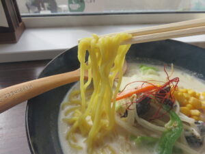 ミルクラーメン@MilkCafe&Zakka ferme（豊富駅）麺